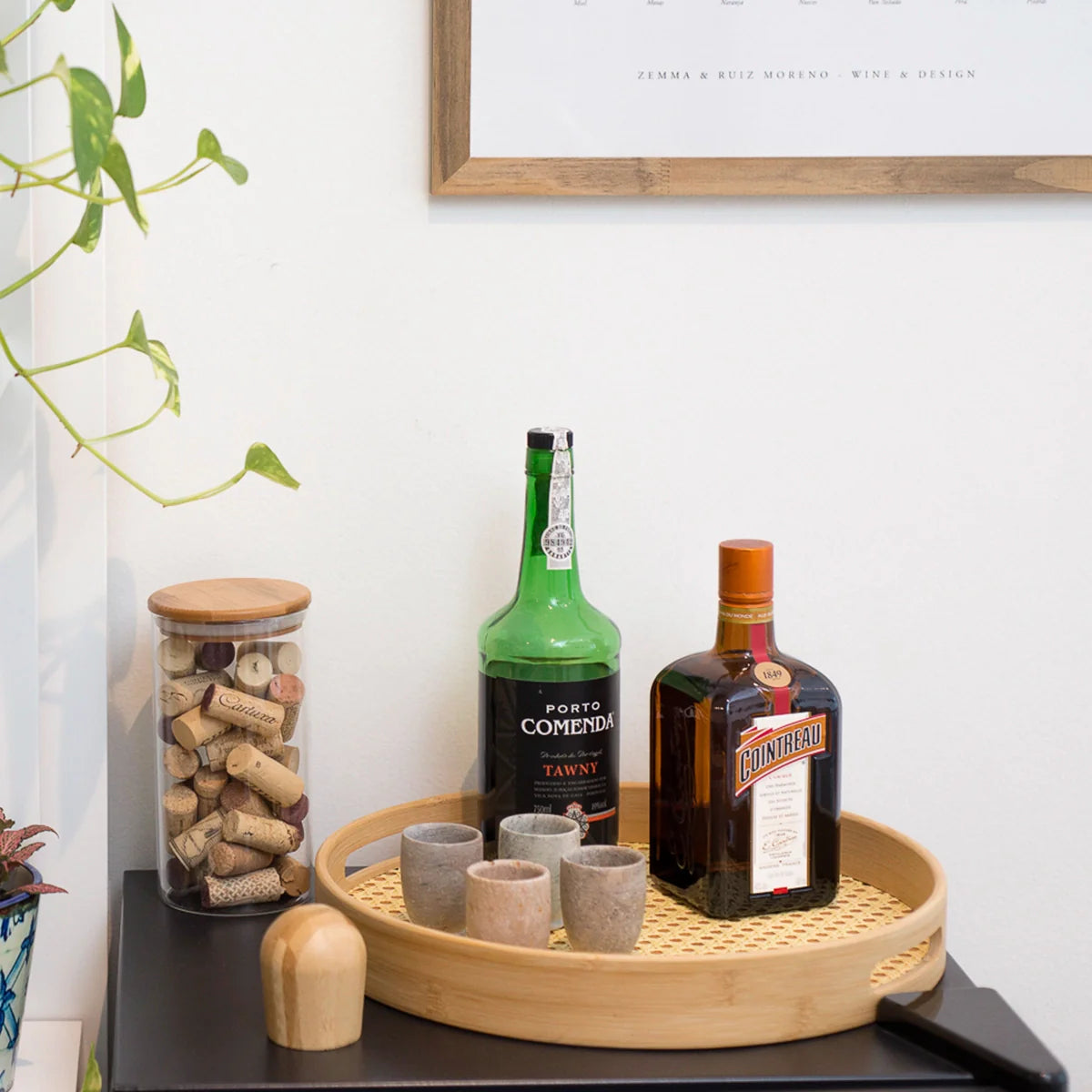 Bandeja Redonda em Bambu e Palhinha indiana Essenza Natural