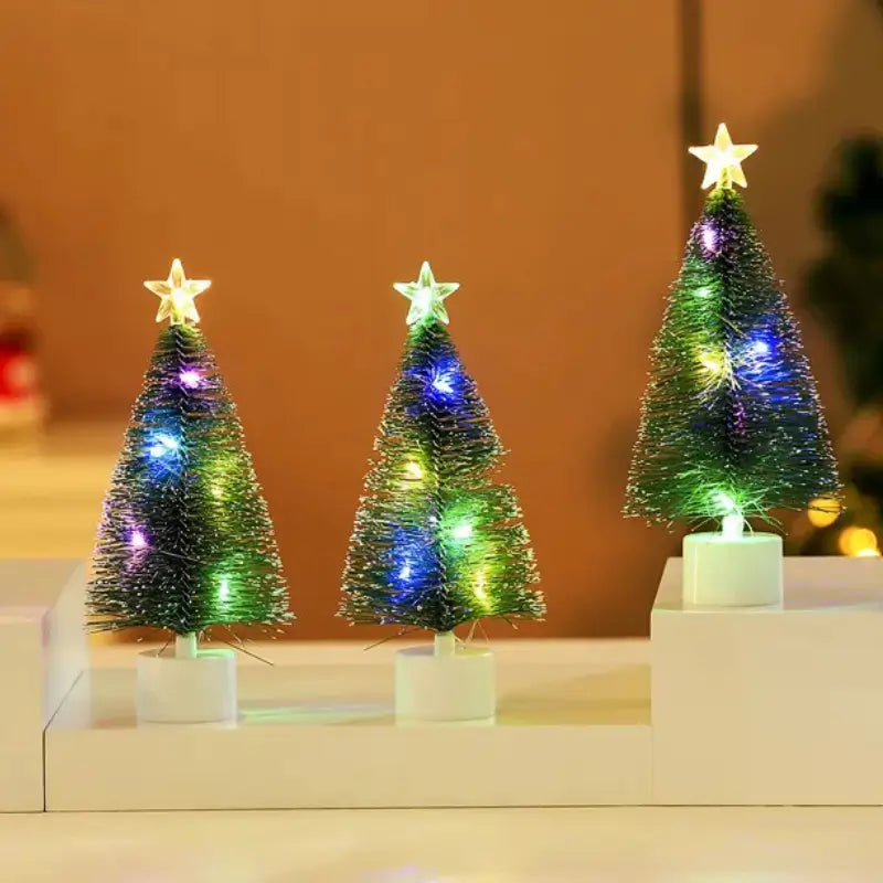 Enfeite de Natal Mini Árvore com LED