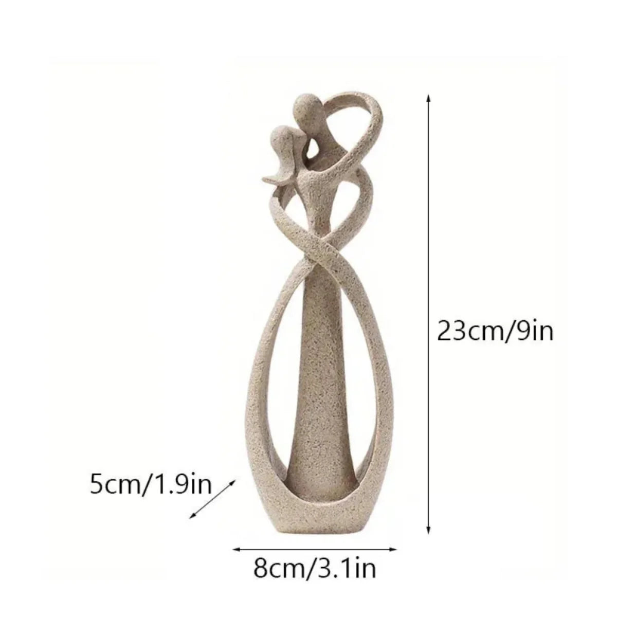 Estatueta de casal abraçado em Arenito