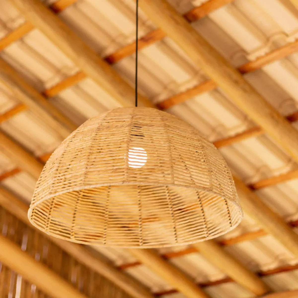 Luminária Pendente de Palha Moara