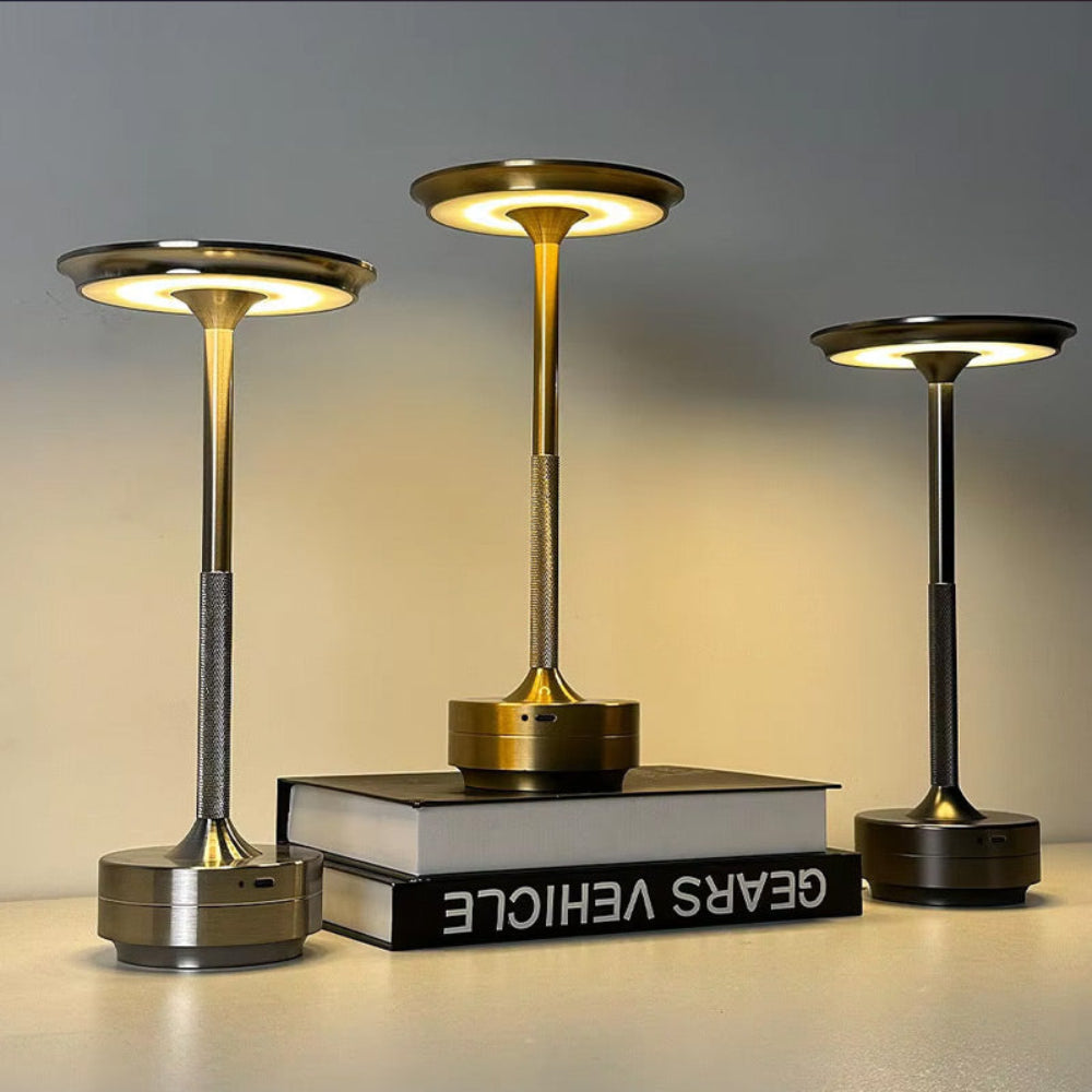 Luminária de Mesa LED Sem Fio Metal Light Copenhagen