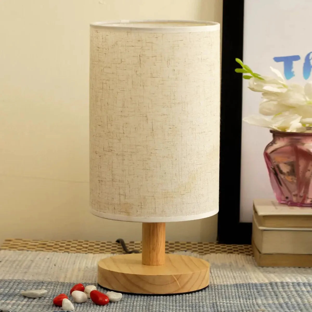 Luminária de mesa cúpula linho Everso