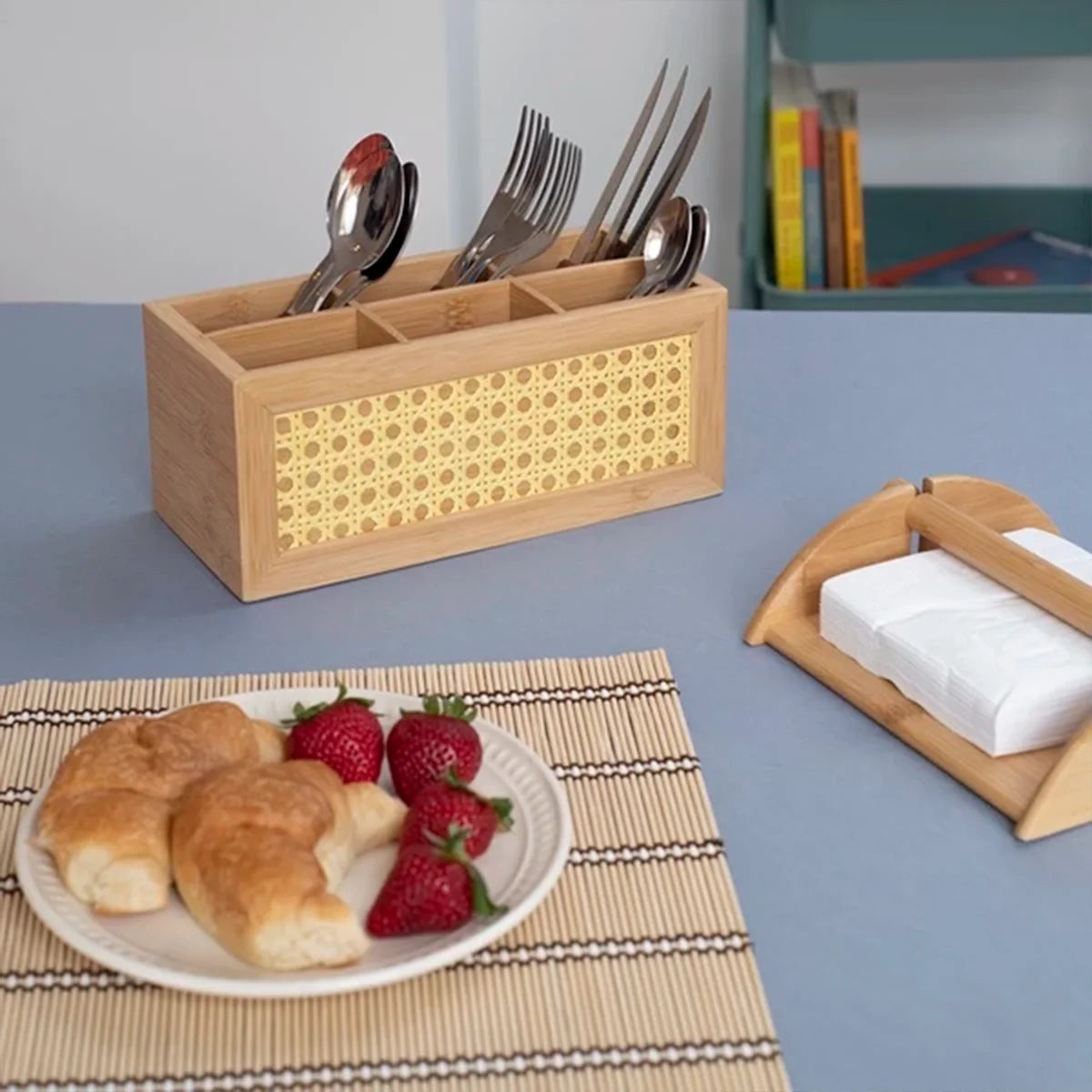 Porta Talheres de Bambu com Palhinha Indiana Essenza Natural